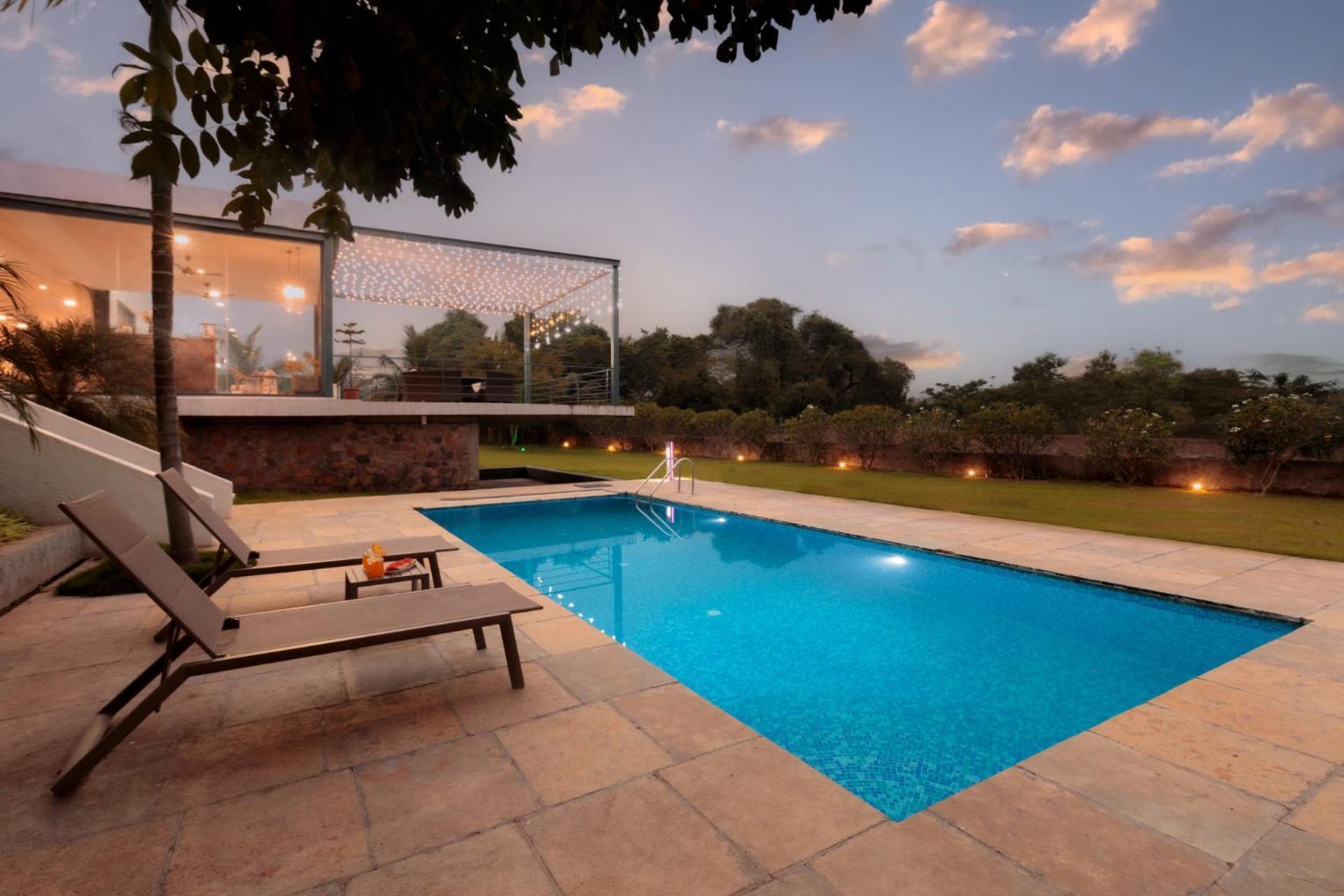 Open House By Stayvista - Nestled In Nature, Featuring A Swimming Pool & Expansive Lawn For A Serene Retreat Shikrapur 외부 사진