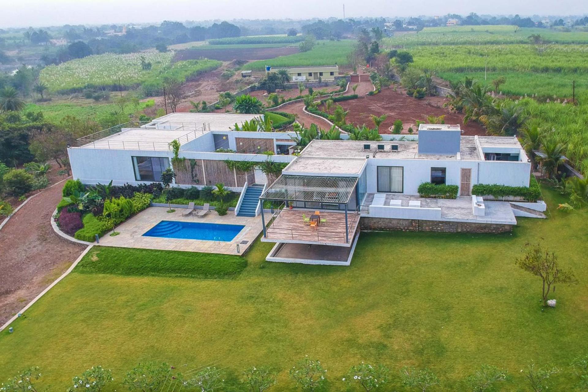 Open House By Stayvista - Nestled In Nature, Featuring A Swimming Pool & Expansive Lawn For A Serene Retreat Shikrapur 외부 사진
